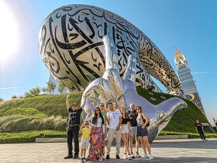 2-Day City Tour: Dubai & Abu Dhabi + Yacht Experience - Two emirates, one compact travel plan