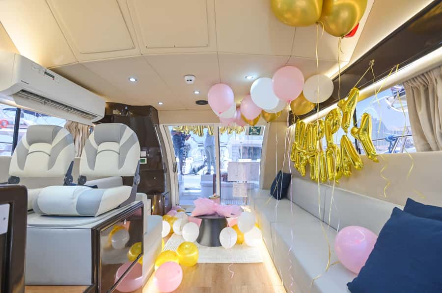 2 Hour Birthday Celebration on a Yacht in Dubai - Cake, decorations, drinks, and music