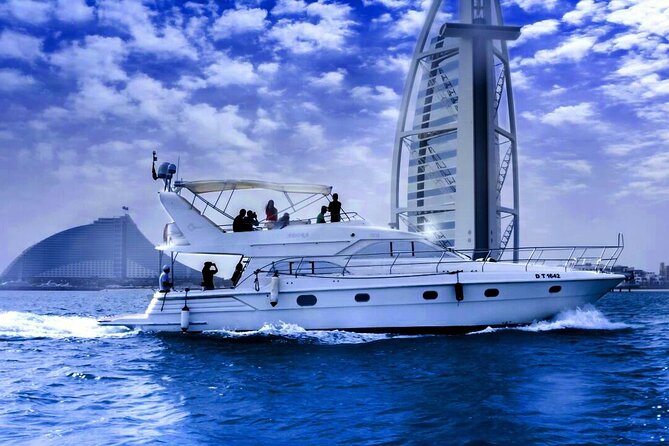 2 Hour Yacht Tour Around Palm Island - The main issue: departure delays