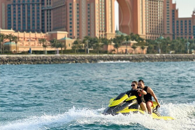 20-Minute Private Dubai Jet Ski Ride - A quick ride with a major Dubai view