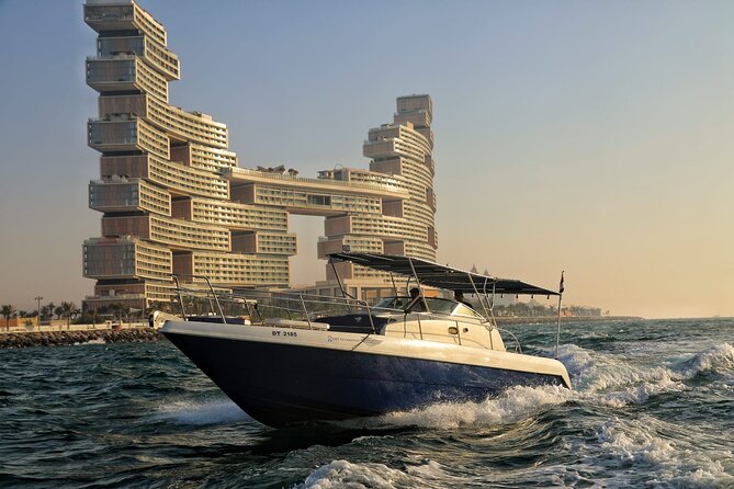 2Hours and 30Minute Private Boat Tour in Dubai - Leaving Dubai Harbor for the Marina skyline