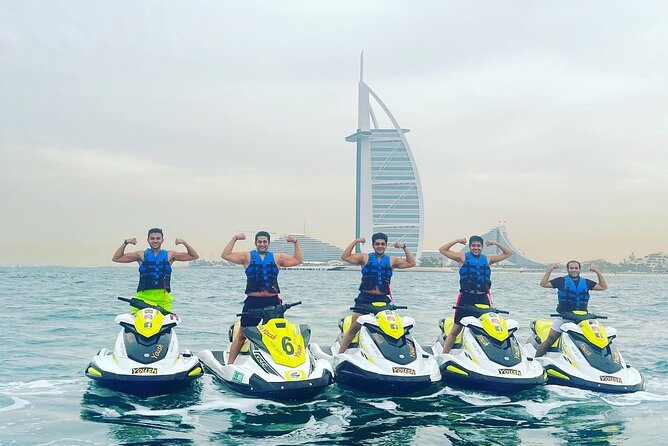 30Min Dubai Jet Ski Tour of Burj Al Arab with Free Ice Cream - Photos, water, lockers, and the promised ice cream