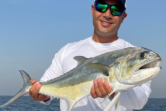 4-Hour Private Deep Sea Fishing Trip - Learning bait fishing and jigging from a certified captain