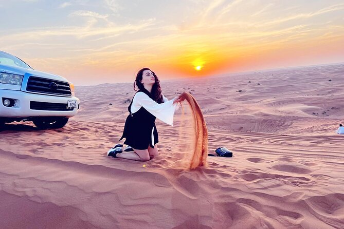 4X4 Dubai Desert Safari with BBQ dinner, Camels & Live Show - BBQ dinner and three types of stage entertainment