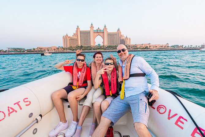 90 Mins Speedboat Tour Dubai Marina JBR Atlantis and Burj Al Arab - Why the Dubai skyline is better from a speedboat