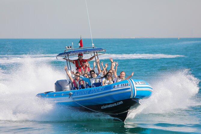 90 Minutes Speedboat Tour: Marina, Atlantis, Palm & Burj Al Arab - Safety, age limits, and comfort