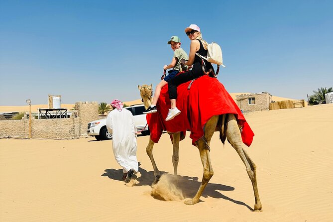Abu Dhabi: 4x4 Desert Safari and Sandboarding. - What the $80 price really buys you