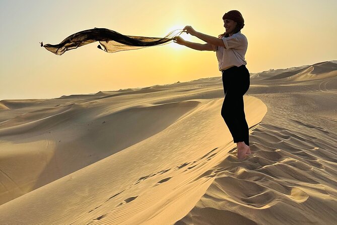 Abu Dhabi: 4x4 Desert Safari and Sandboarding. - Who will enjoy this desert safari