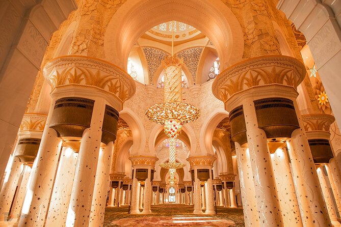 Abu Dhabi City, Sheikh Zayed Mosque & Ferrari World Tour with Transfers - Who should book this tour