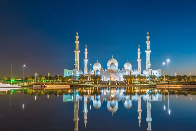 Abu Dhabi City Tour - Sheikh Zayed Grand Mosque: allow time for the main event