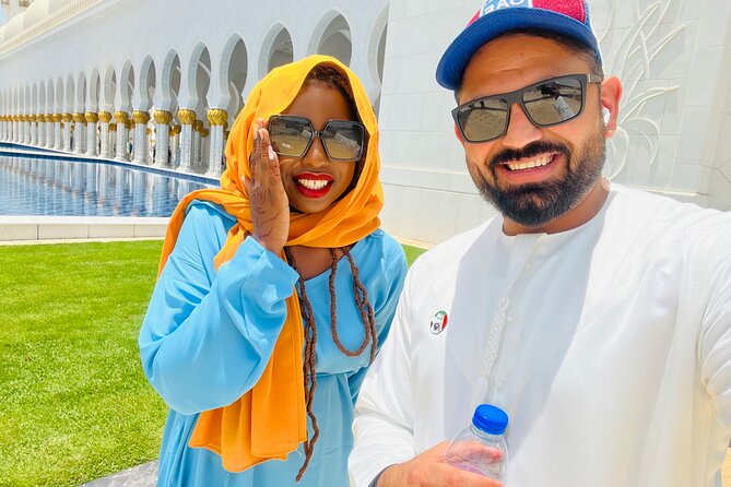 Abu Dhabi City Tour - Ferrari World - Dates, dried fruit, and the Abu Dhabi market stop