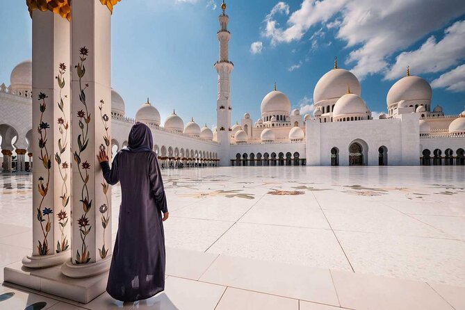 Abu Dhabi City Tour Full Day - The Dates Market and Saadiyat Island