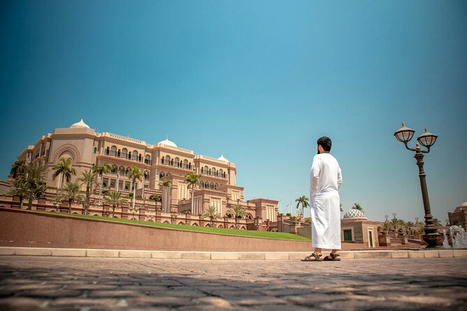 Abu Dhabi City Tour: Grand Mosque, Palace, Souk, Louvre & Ferrari - Ferrari World and the Yas Island entertainment zone