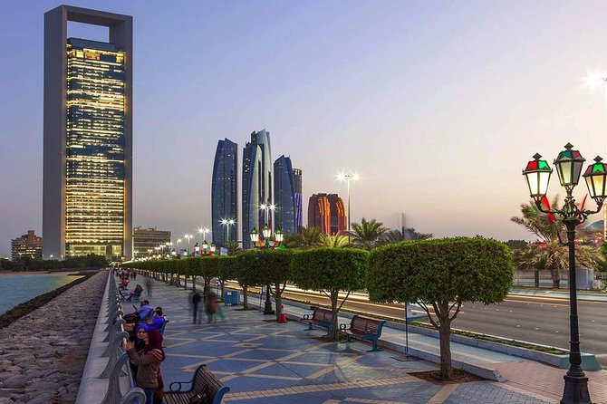 Abu Dhabi City Tour with Grand Mosque Including Transfers - Lunch is the least predictable part