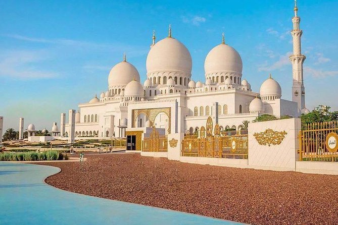 Abu Dhabi City Tour with Louvre Museum Entry Ticket - Saadiyat Island and Yas Island photo stops