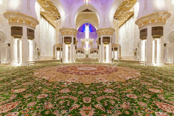 Abu Dhabi City Tour With Presidential Palace Entrance - Guided Tour - Sheikh Zayed Grand Mosque, the morning’s visual highlight