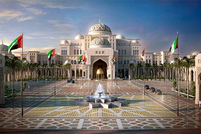 Abu Dhabi City Tour With Presidential Palace Entrance - Guided Tour - Emirates Palace and Abu Dhabi’s formal side