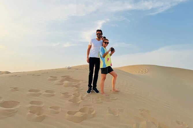 Abu Dhabi Desert Safari With Live Shows And BBQ Buffet Dinner - What the Abu Dhabi desert evening is really like