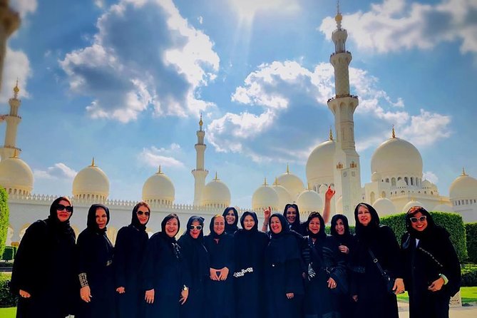 Abu Dhabi Full-day Sightseeing Tour from Dubai with Mosque Visit - From Dubai to Abu Dhabi by SUV