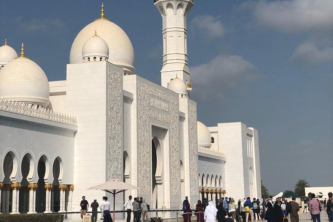 Abu Dhabi Full-Day Tour from Dubai - Why Abu Dhabi makes a good day trip from Dubai