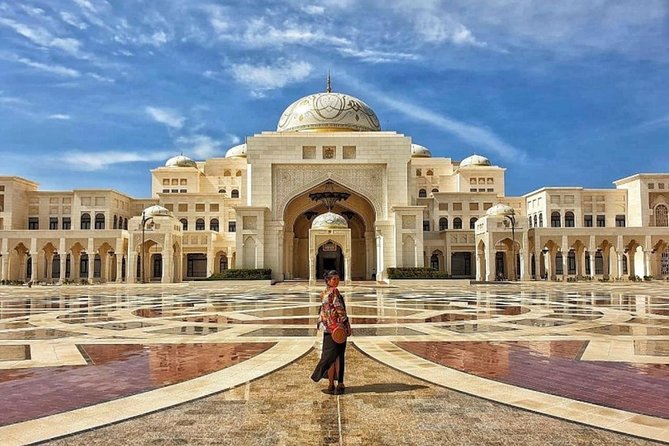 Abu Dhabi Half Day City Tour - Sheikh Zayed Grand Mosque deserves the longest visit