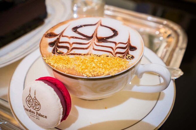 Abu Dhabi: Half-Day Guided City Tour - The guide can make the difference