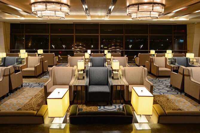 Abu Dhabi International Airport (AUH) VIP Lounge Access - Shower access is the detail to verify
