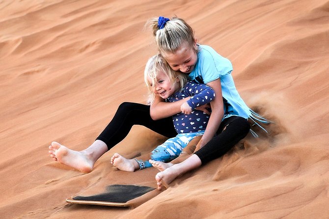 Abu Dhabi: Morning Desert Safari with Camels and Sandboarding - Who will enjoy this morning most