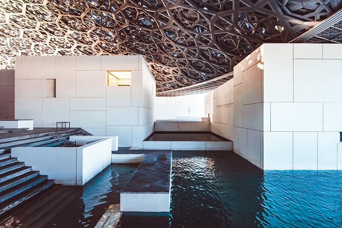 Abu Dhabi Mosque and Louvre Museum with Lunch from Dubai - Two and a half hours at Louvre Abu Dhabi