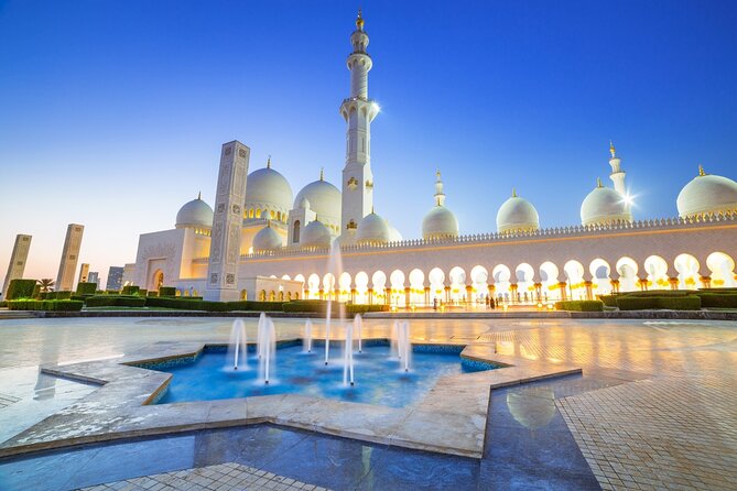Abu Dhabi Mosque including Ferrari World Tour from Dubai - Who should book this day trip?