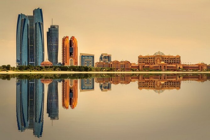 Abu Dhabi Premium Full-Day Sightseeing Tour From Dubai - Heritage Village and a quick look at old Abu Dhabi