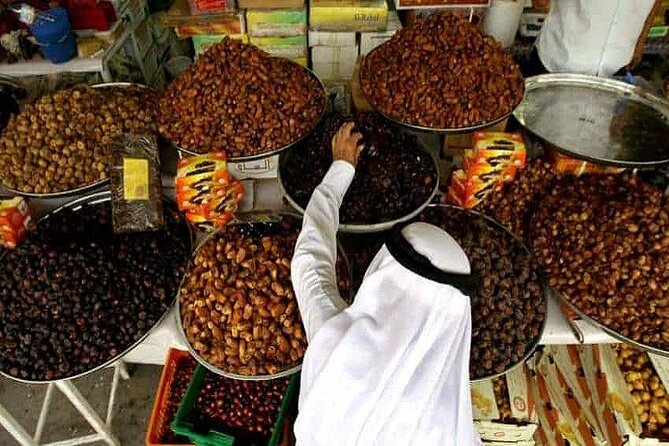 Abu Dhabi Premium Full-Day Sightseeing Tour From Dubai - Marina Mall and lunch on your own