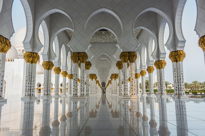 Abu Dhabi Private City Tour - Marina Mall adds a practical break