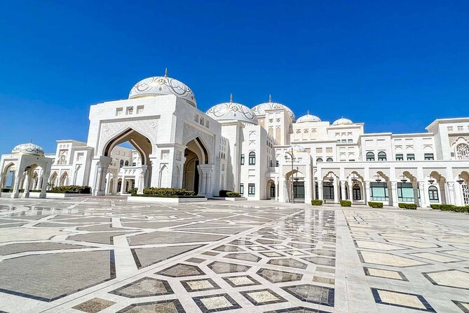 Abu Dhabi Private City Tour From Dubai - Marina Mall is the built-in lunch break