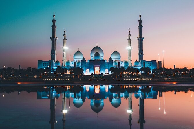 Abu Dhabi - Sheikh Zayed Grand Mosque Tour In A Private Vehicle - Which guide experience should you expect?