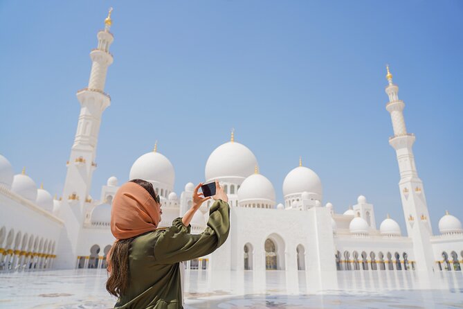 Abu Dhabi Sheikh Zayed Mosque Half-Day Guided Tour from Dubai - Key points to know before booking