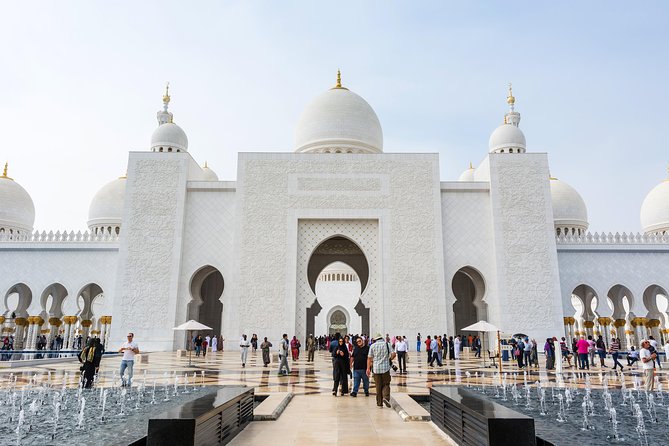 Abu Dhabi Sheikh Zayed Mosque Half-Day Guided Tour from Dubai - The ride from Dubai to Abu Dhabi