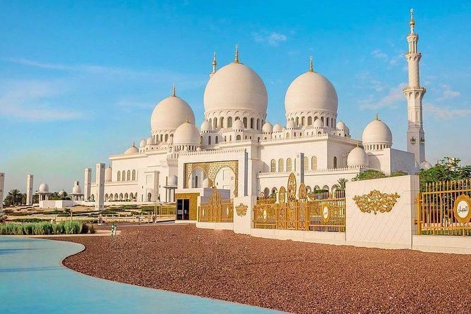 Abu Dhabi Sightseeing Tour from Dubai - The Dates Market: useful, but not everyone’s favorite stop
