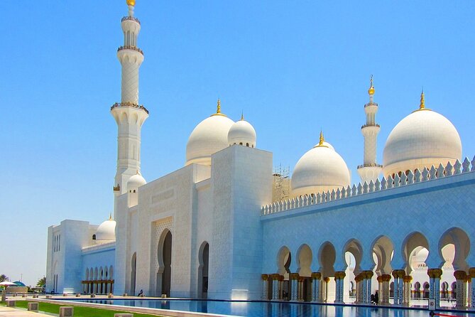 Abu Dhabi Tour from Dubai: Sheikh Zayed Mosque & Ferrari World ! - Seeing Abu Dhabi from the Corniche