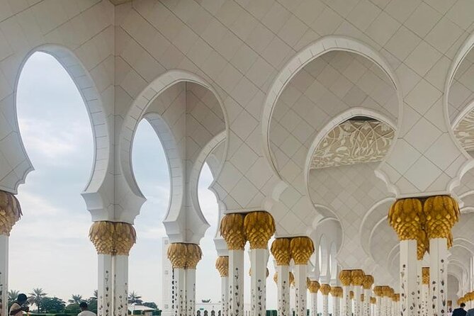 Abu Dhabi Tour Grand Mosque Emirates Palace Heritage Village - Ferrari World and the Yas Island finish