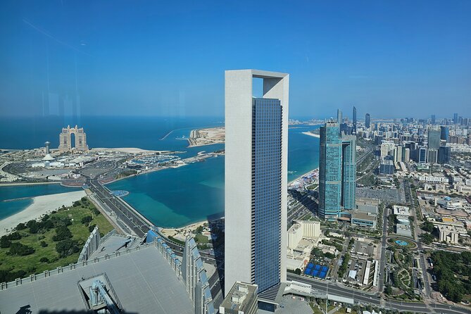 Abu Dhabi Tour in Private 4x4 with Grand Mosque, Louvre & Ferrari - What the guide adds to a long day