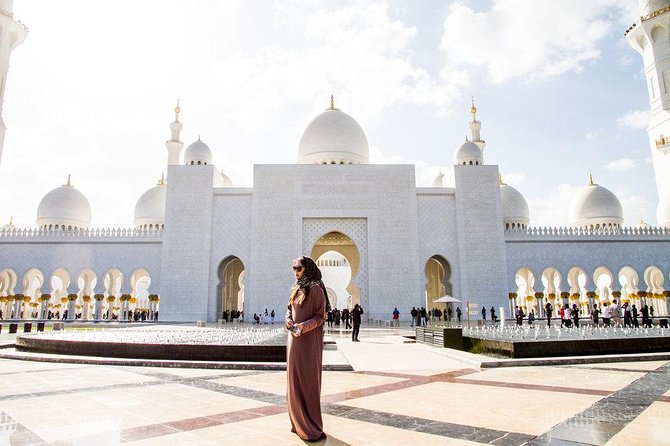 Abu Dhabi Tour with Louvre Museum Tickets - Yas Island: Ferrari World and Yas Waterworld