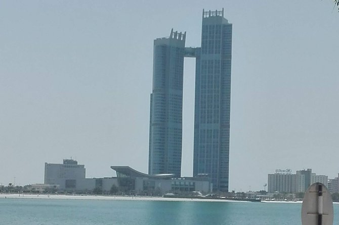 Abu Dhabi Tour with Sheikh Zayed Grand Mosque from Dubai - Saadiyat Island, Louvre Abu Dhabi, and Yas Island
