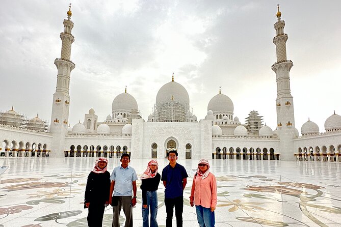 Abu Dhabi Tour with Sheikh Zayed Grand Mosque Visit - Why the Grand Mosque carries the day