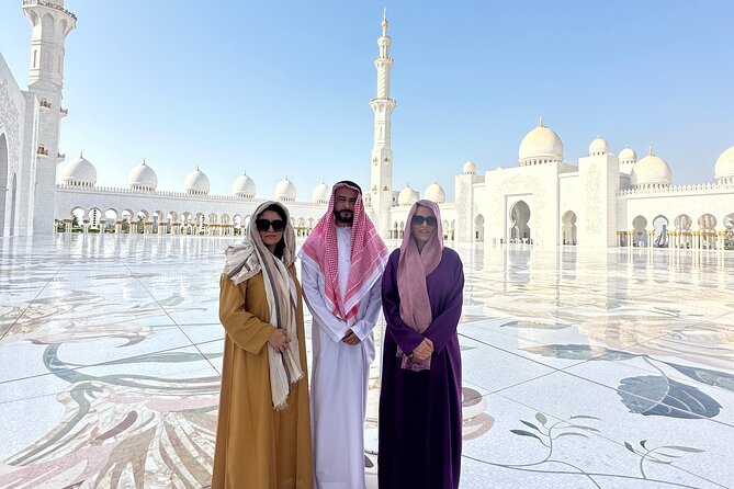 Abu Dhabi Tour with Sheikh Zayed Grand Mosque Visit - Ferrari World and Yas Island