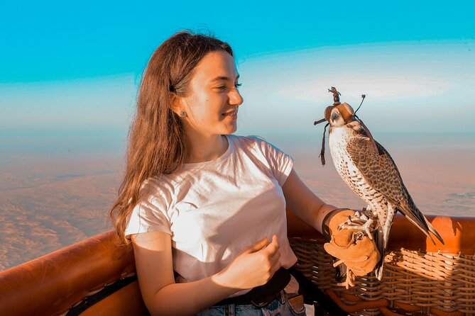 Adventure Hot Air Balloon with Buffet Breakfast & Falcon Show - A 4 a.m. start for a desert sunrise