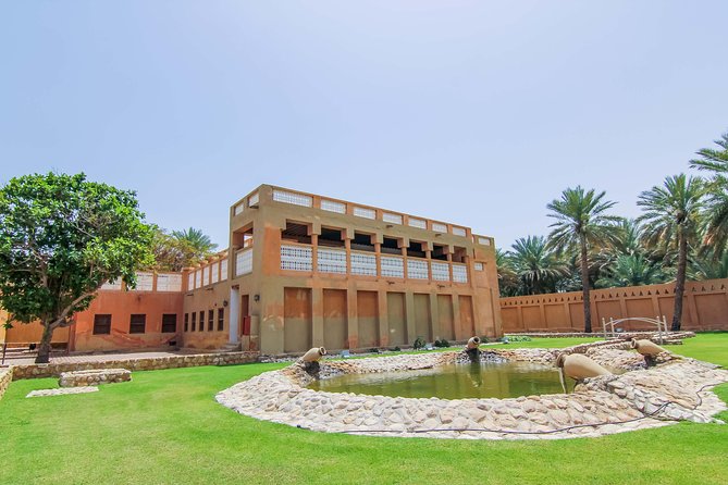 Al Ain City Sightseeing tour with Lunch from Dubai - Jebel Hafeet and the hot springs