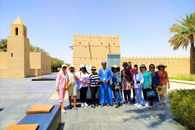 Al Ain Full Day City Tour From Dubai, the Birthplace of Country - Bawadi Mall adds a practical break
