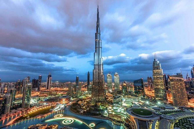 At the Top, Burj Khalifa 124/125 - The Fast Ride Up the Burj Khalifa