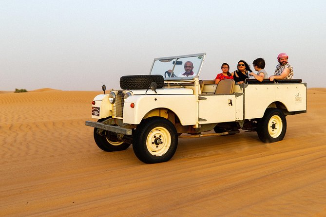 Authentic Safari in Vintage Land Rover with Traditional Dinner - Why the vintage Land Rover changes the desert safari